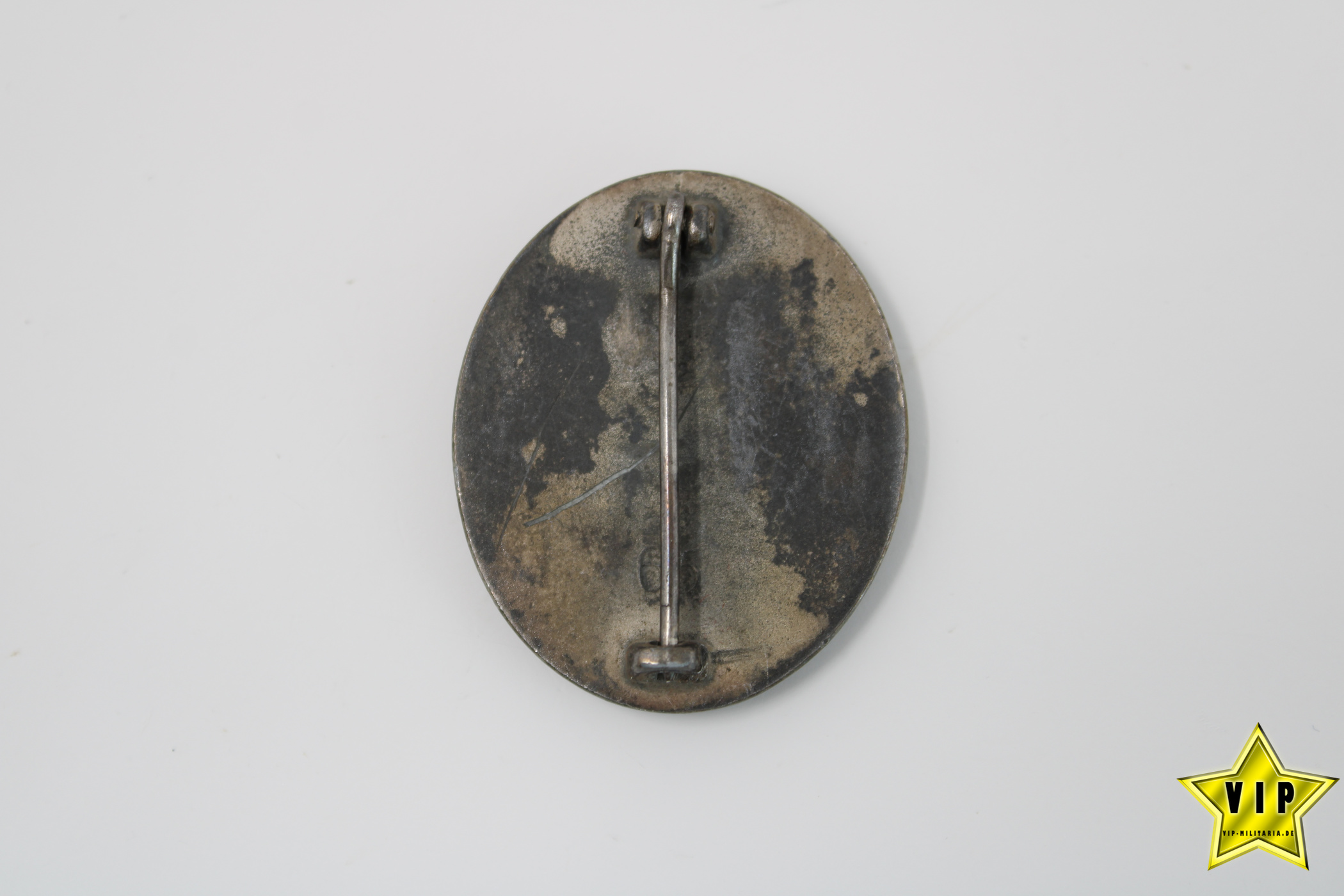 Verwundetenabzeichen in Silber Hersteller 65