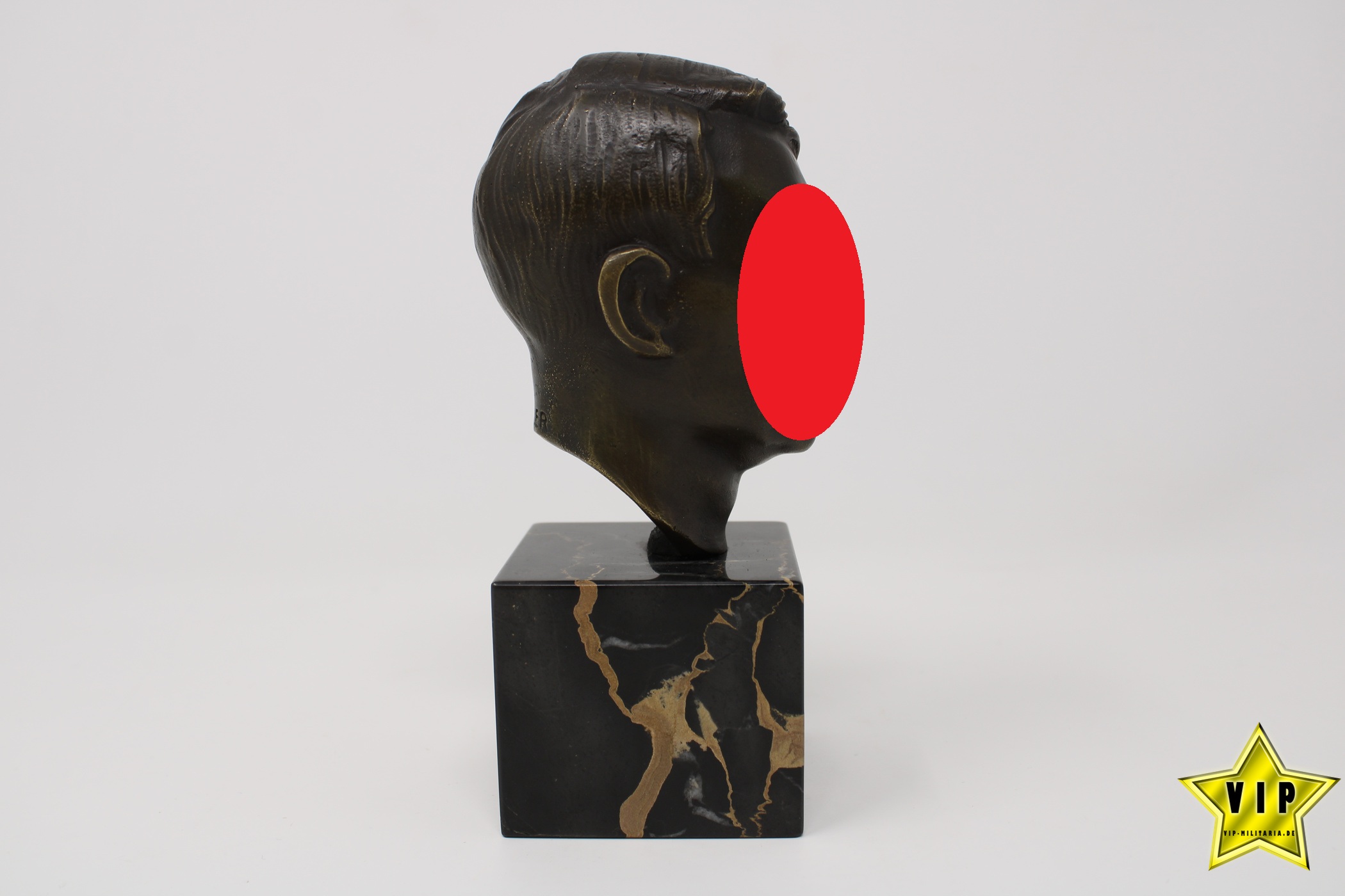 ADOLF HITLER BÜSTE MIT KÜNSTLER SIGNATUR