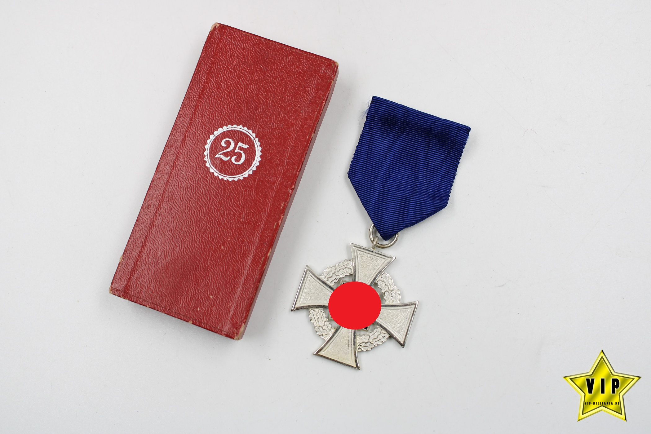 Treuedienst-Ehrenzeichen in Silber im Etui