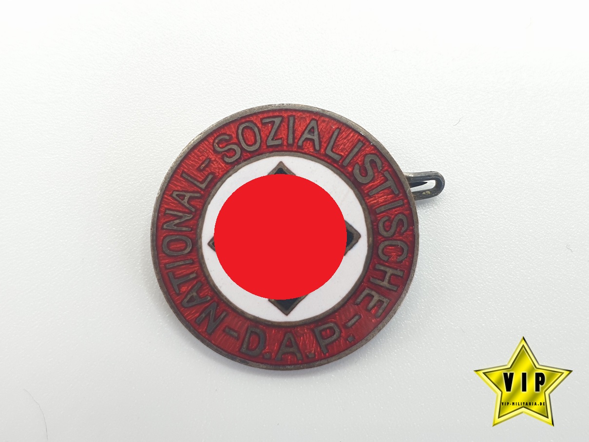 NSDAP Parteiabzeichen / GES. GESCH.