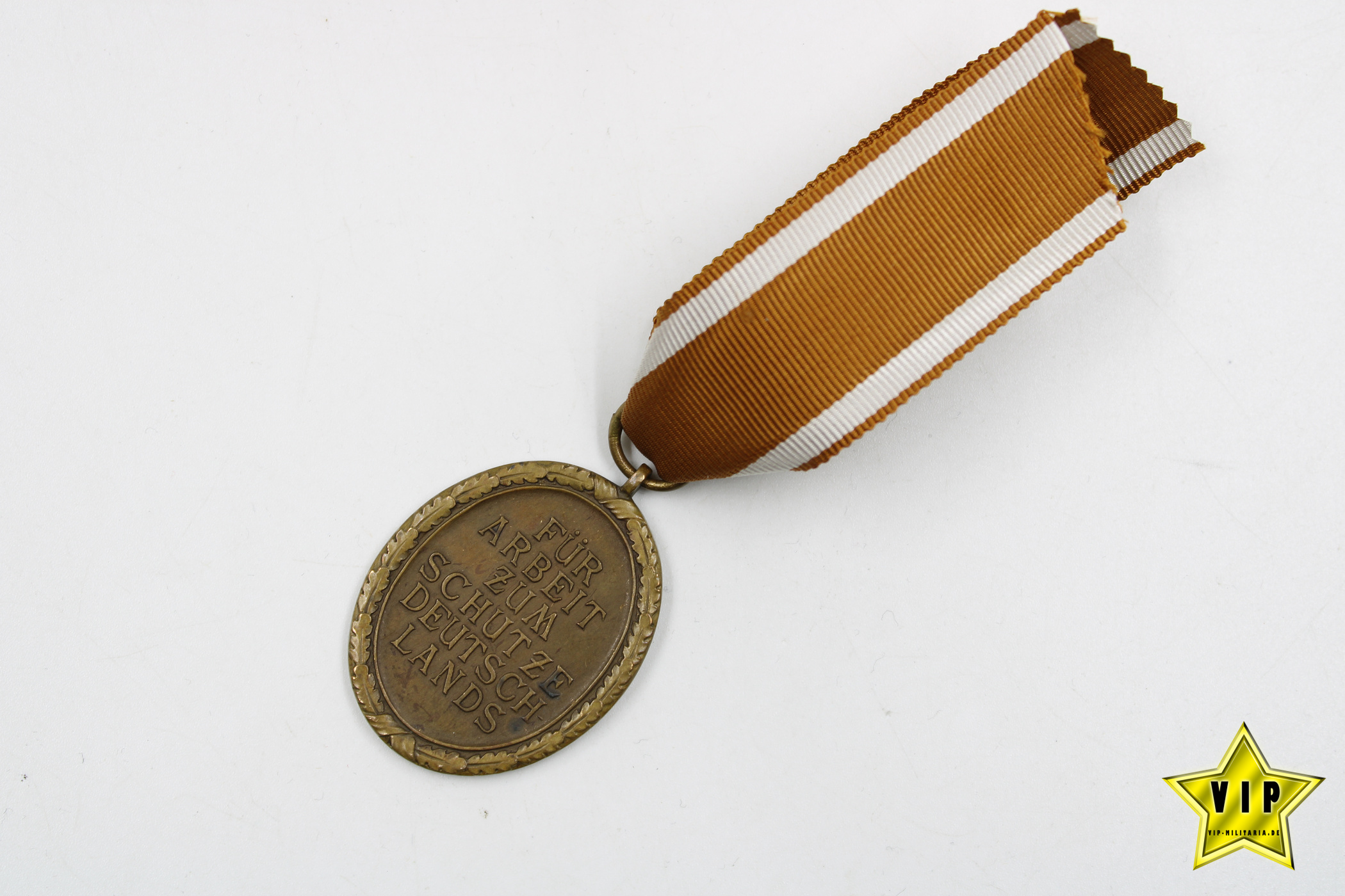 Schutzwall Ehrenzeichen Westwall Abzeichen