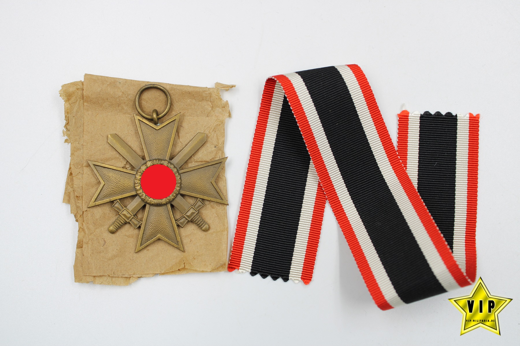 Kriegsverdienstkreuz 2. Klasse mit Schwertern 1939 Hersteller 18