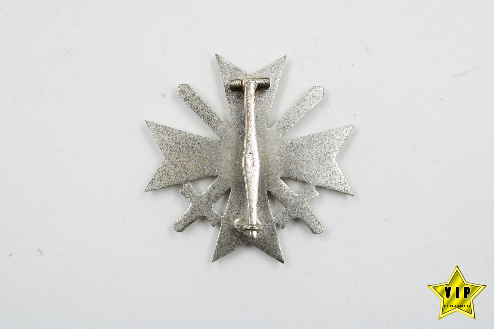 Kriegsverdienstkreuz 1. Klasse 1939 Hersteller 1 Deschler & Sohn, München im Etui 