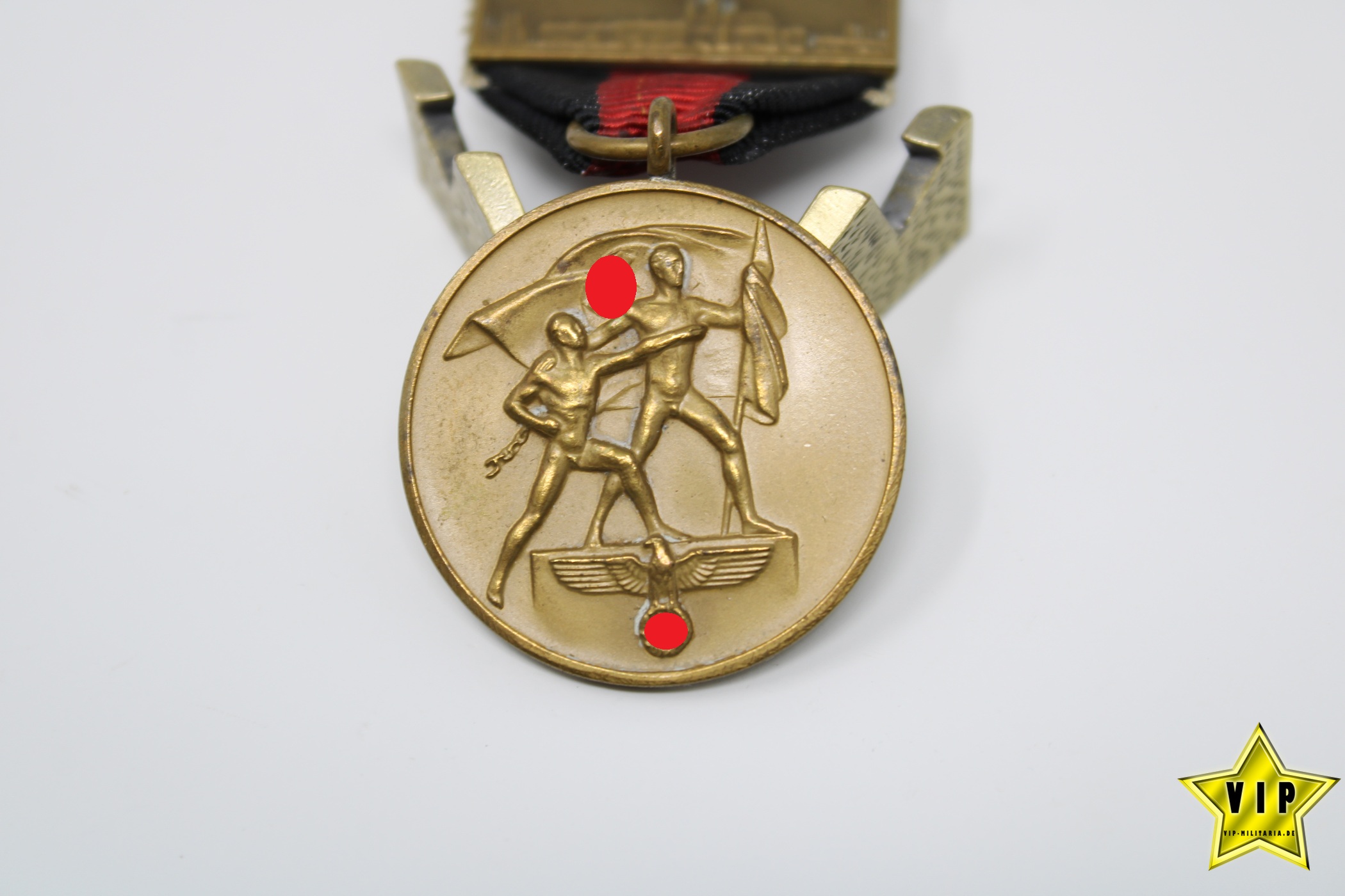 Anschluss Medaille 1. Oktober Sudetenland mit Prager Burg Auflage im Etui