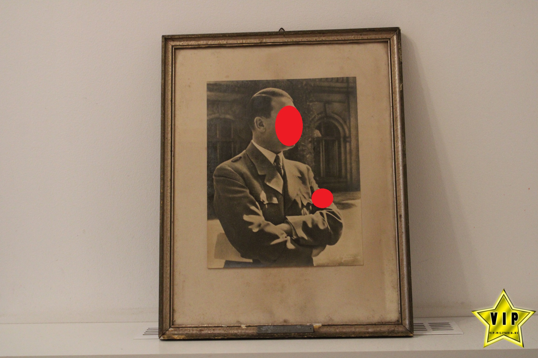 Amtsstubenbild Adolf Hitler gerahmt