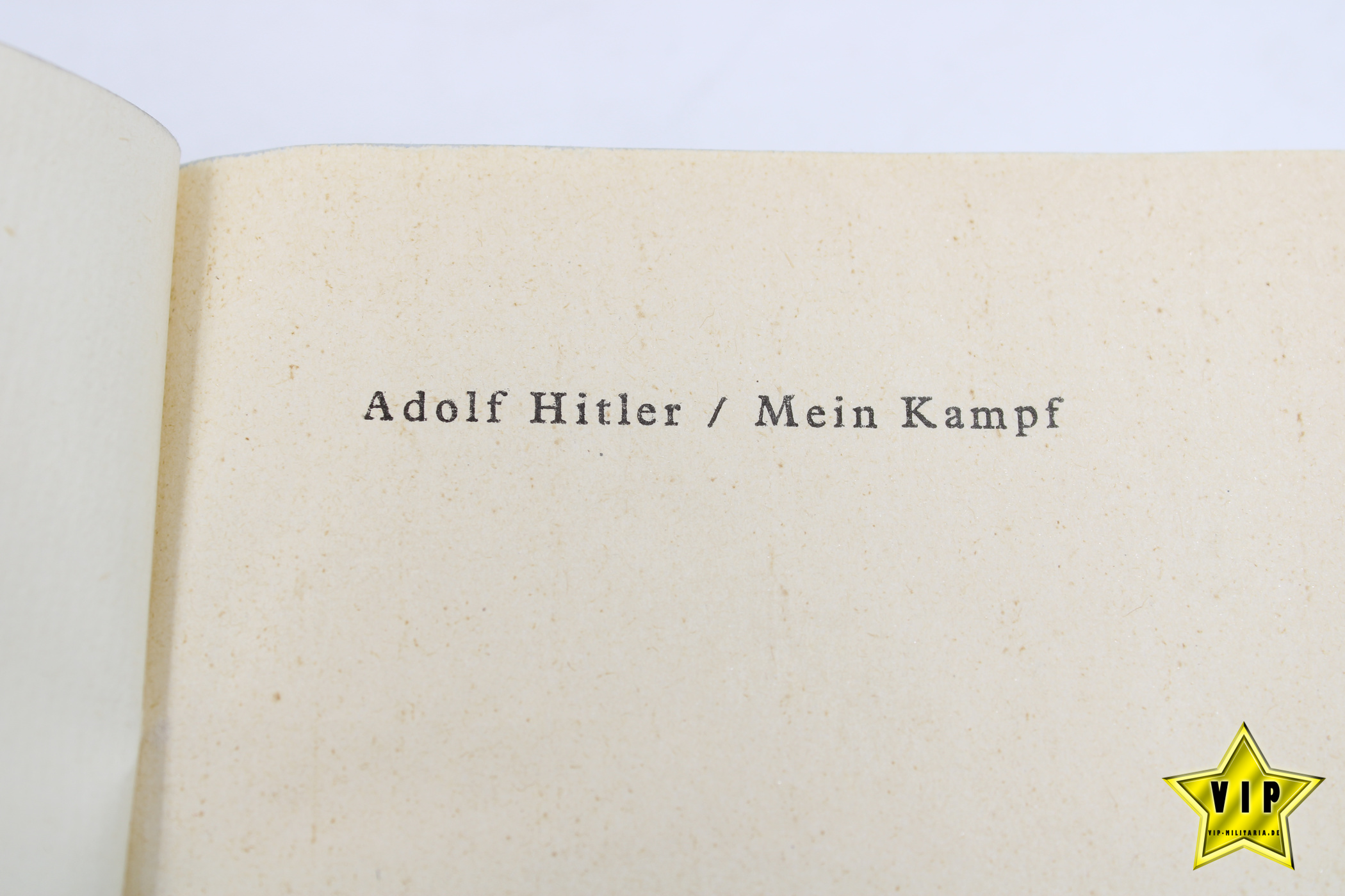 Mein Kampf rote Tornister Ausgabe 1942 Taschenbuch in Lateinschrift