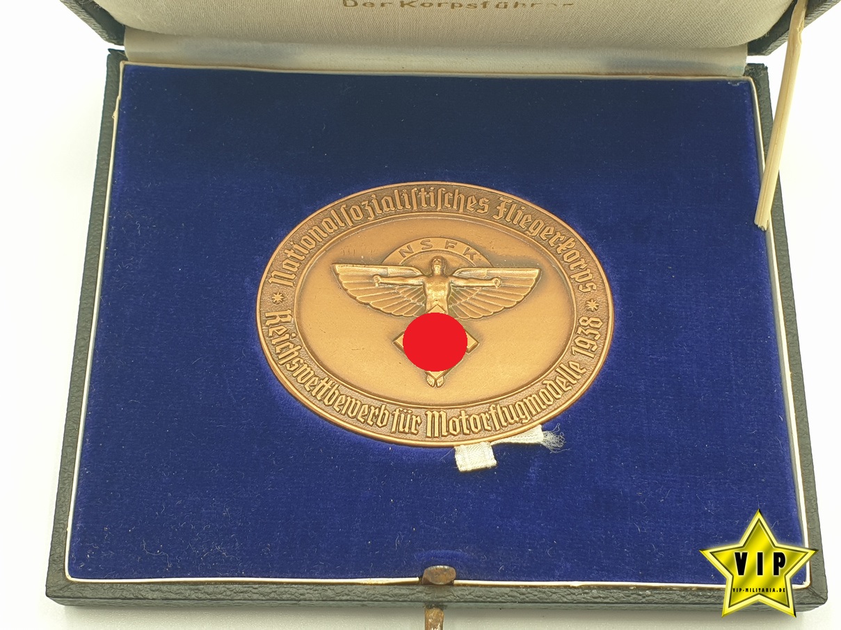 NSFK Plakette im Etui + Verleihungsurkunde NSFK Plakette im Etui + Verleihungsurkunde