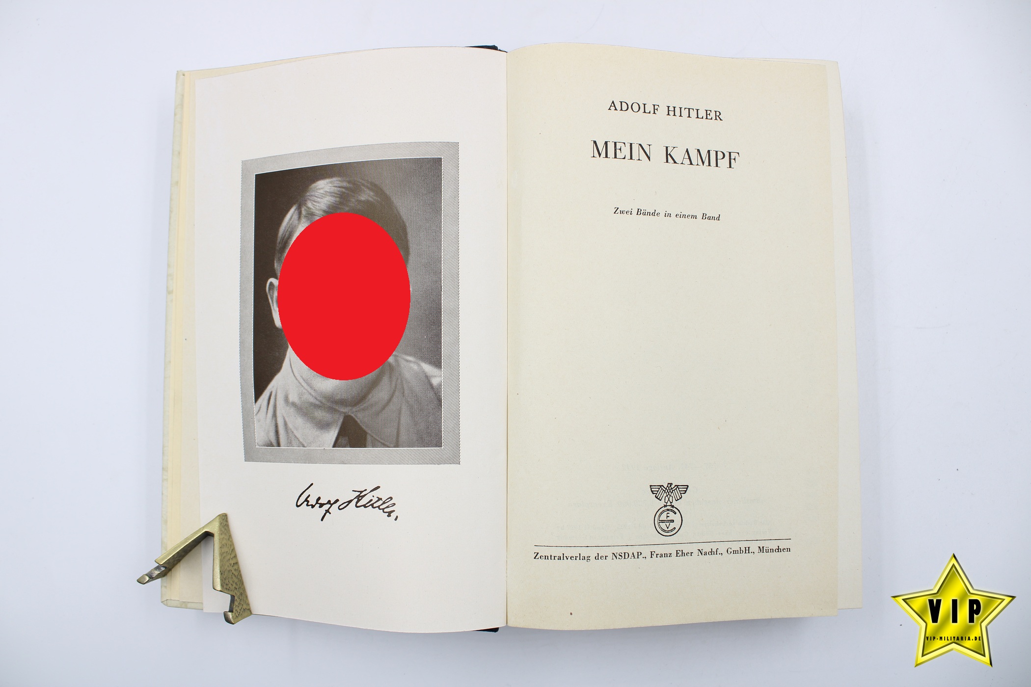 Mein Kampf 1942 in Lateinschrift mit blanko Widmung Seite