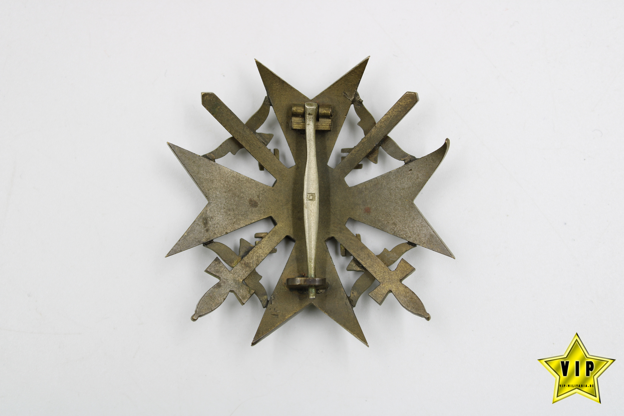 Spanienkreuz in Bronze mit Schwertern Hersteller L/15 Legion Condor 