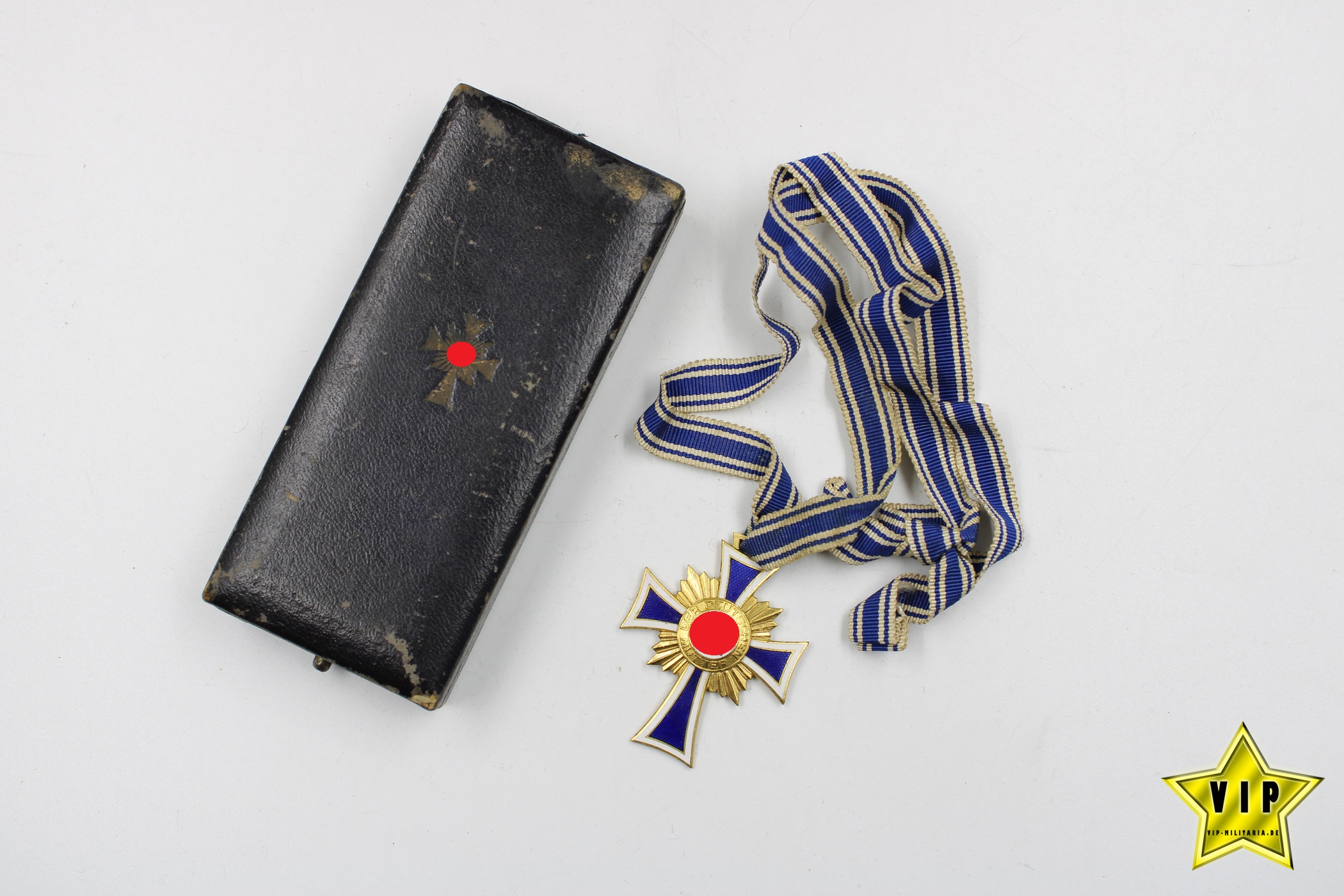 Mutterkreuz Gold im Verleihungsetui 