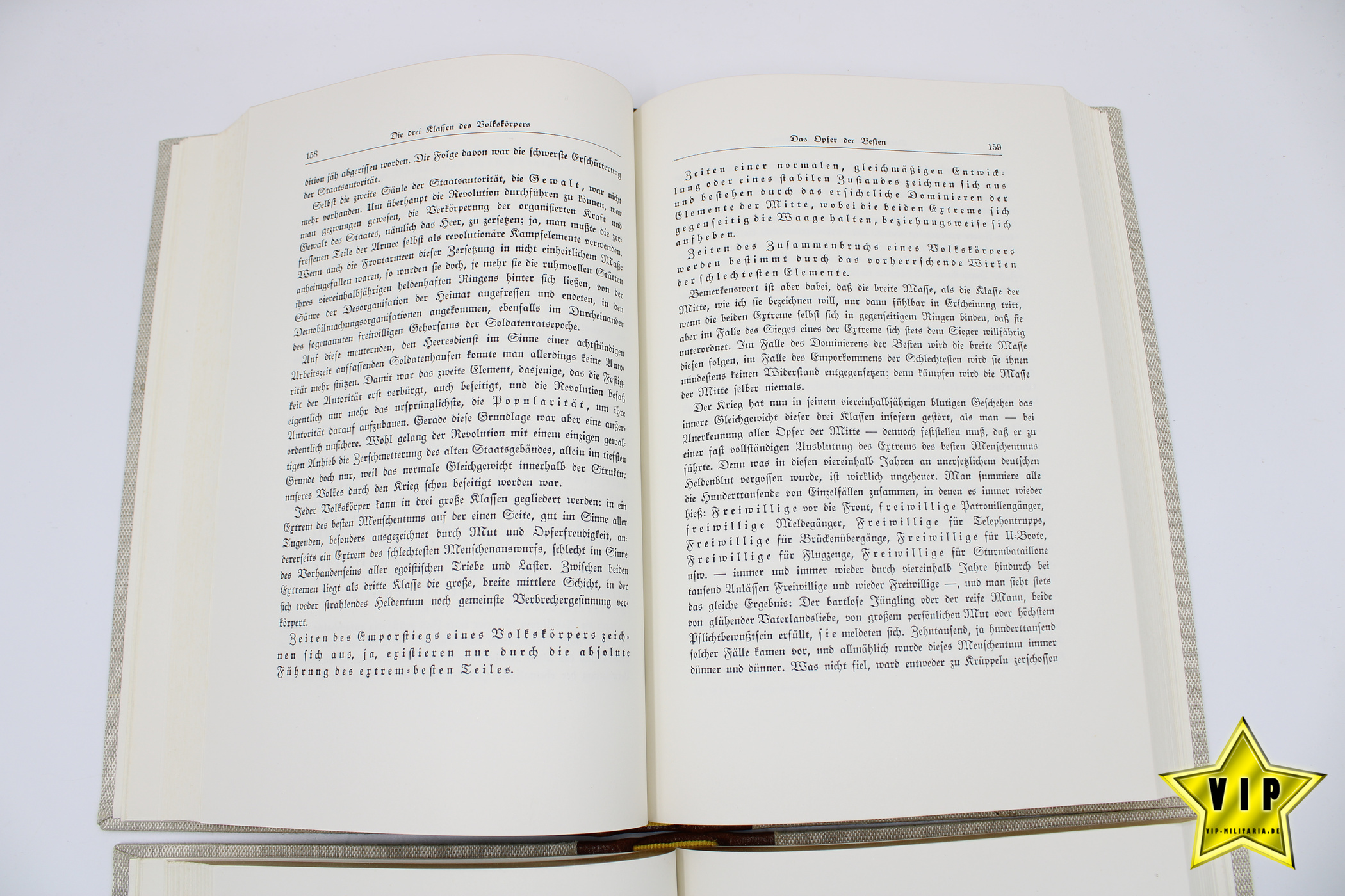 Sonderausgabe Mein Kampf mit Goldschnitt im Schuber