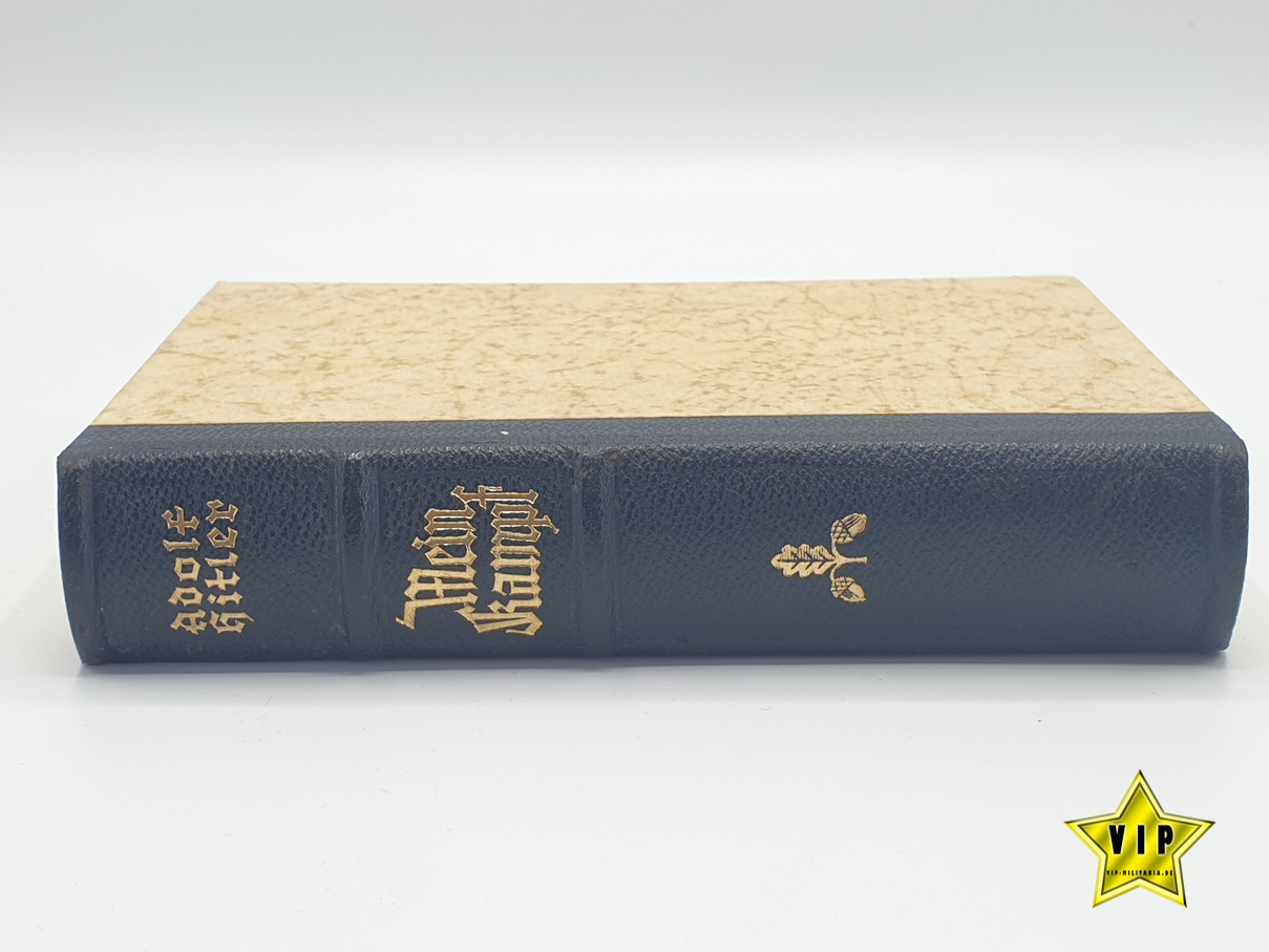 Adolf Hitler " Mein Kampf " im Schuber mit Goldschnitt Adolf Hitler " Mein Kampf " im Schuber mit Goldschnitt