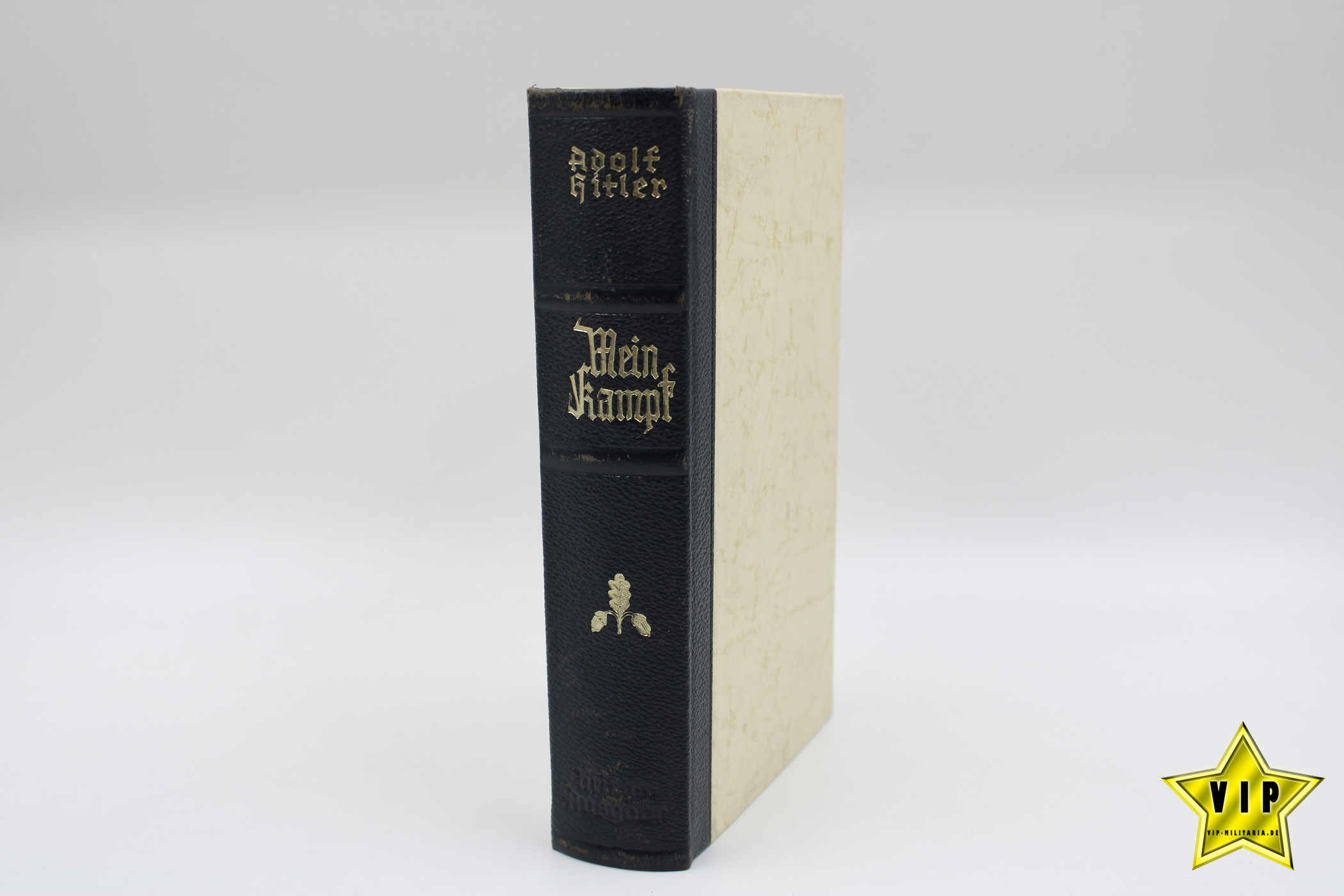 Mein Kampf 1942 in Lateinschrift mit blanko Widmung Seite