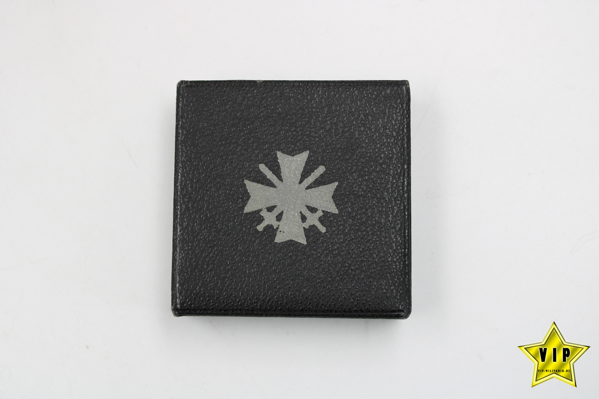 Kriegsverdienstkreuz 1. Klasse 1939 Deschler & Sohn, München im Etui 