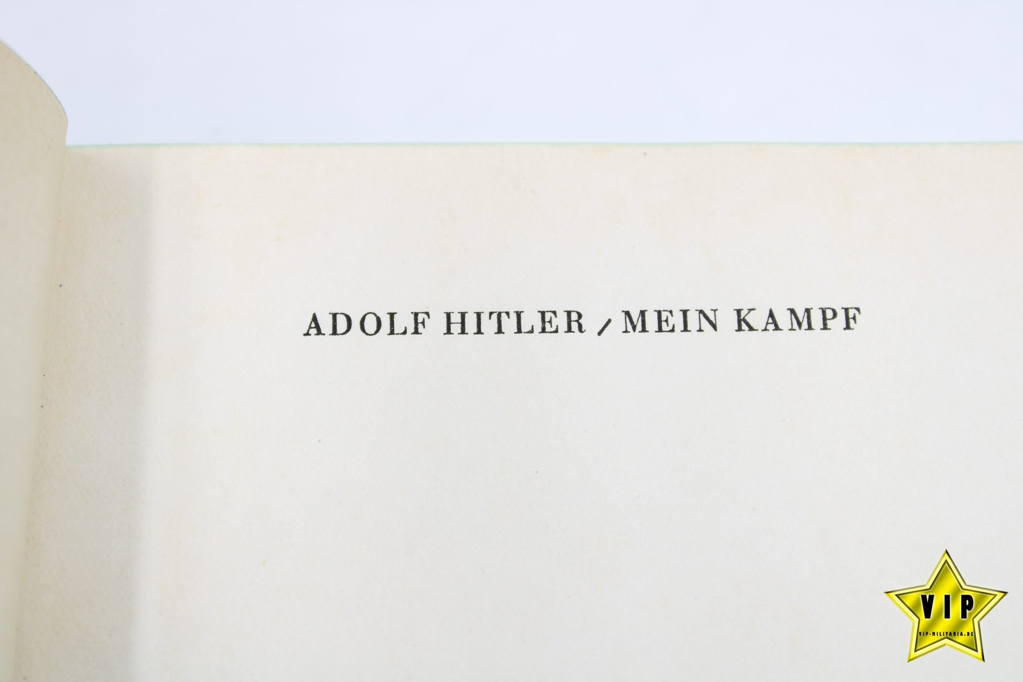 Mein Kampf 1942 mit Schutzumschlag in Lateinschrift