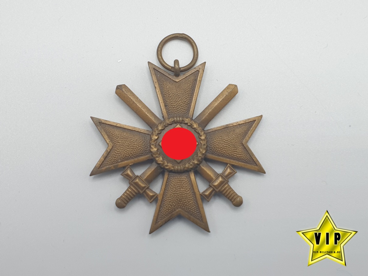 Kriegsverdienstkreuz 2. Klasse 1939 Hersteller 63