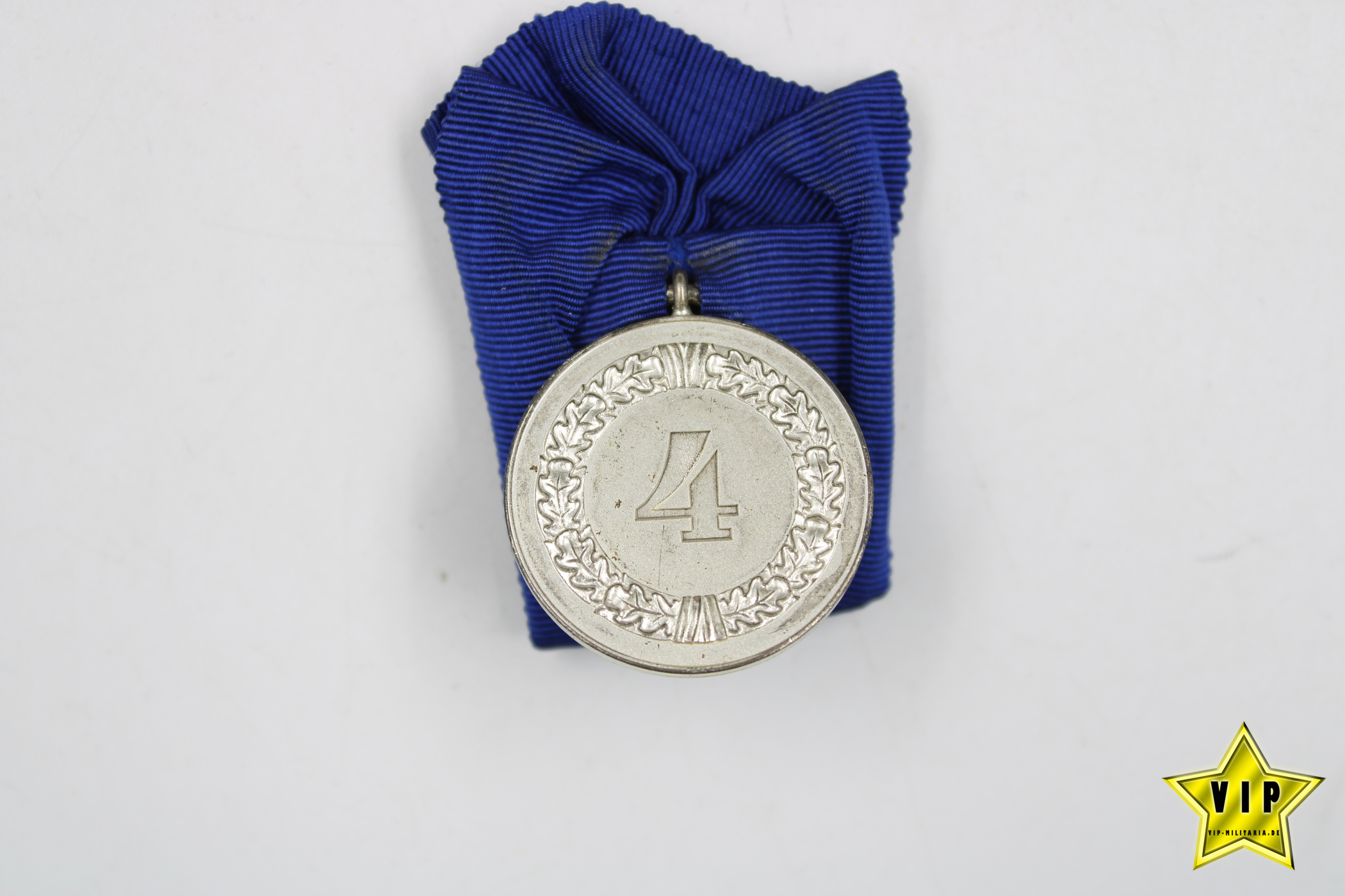 Wehrmacht Dienstauszeichnung 4. Klasse 4 Jahre an Einzelspange mit Adlerauflage