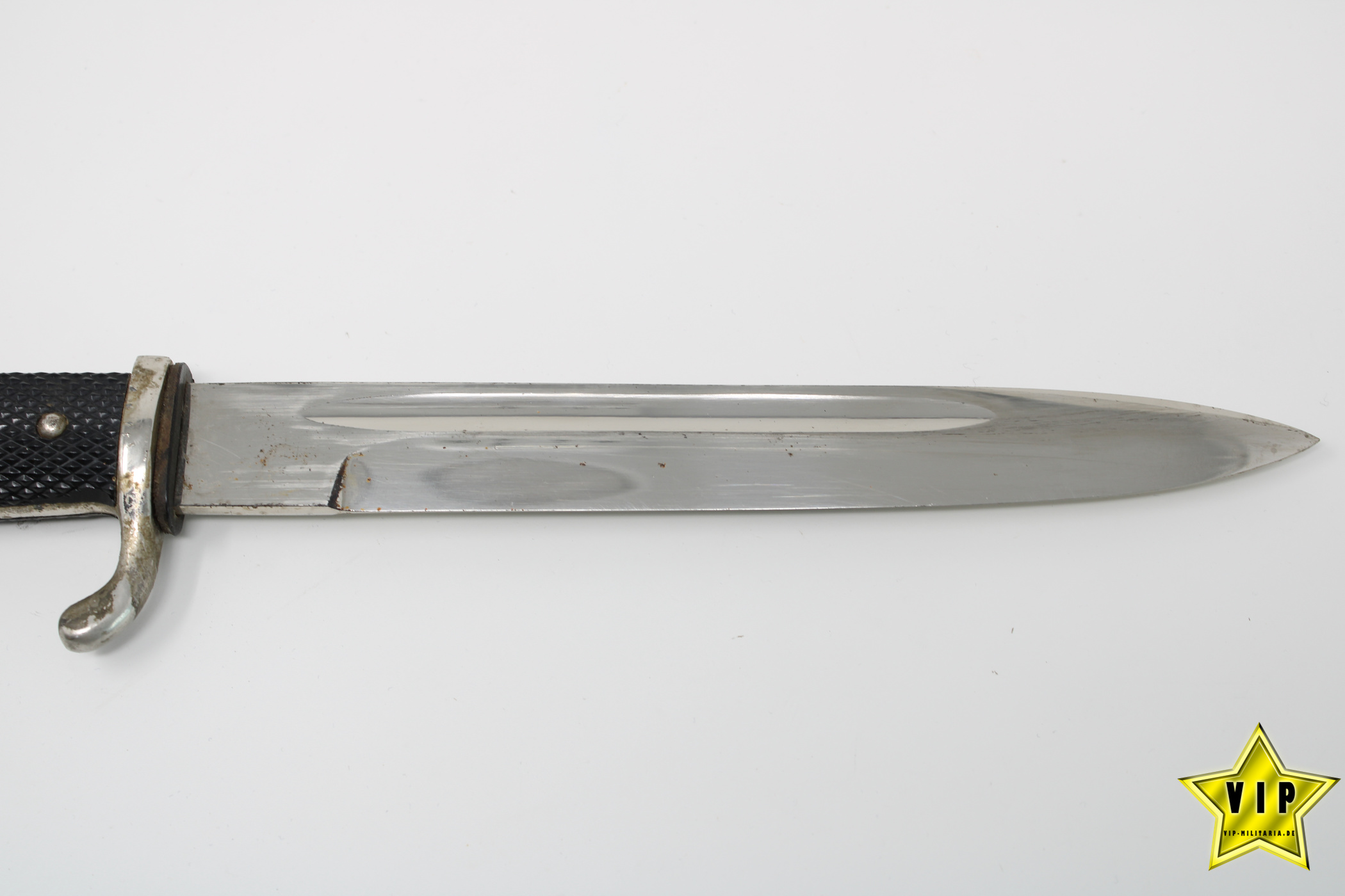 AUSGEHBAJONETT MIT KLINGENÄTZUNG