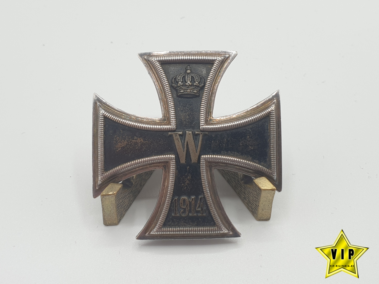Eisernes Kreuz 1.Klasse 1914 / Gewölbt , 800 Silber Punze